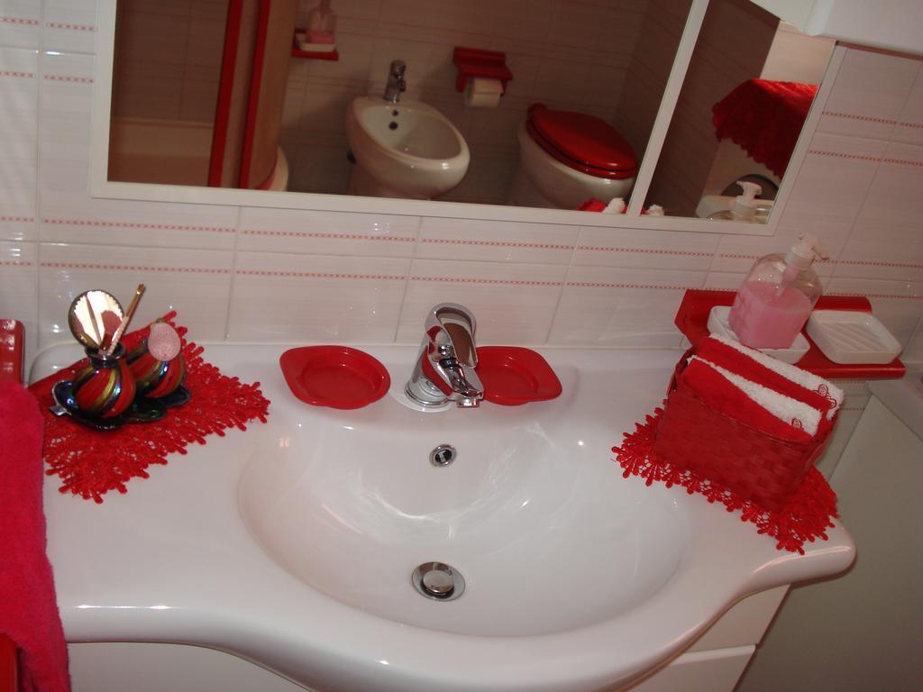 カルボーニア L'Aurora Viola Bed & Breakfast 部屋 写真