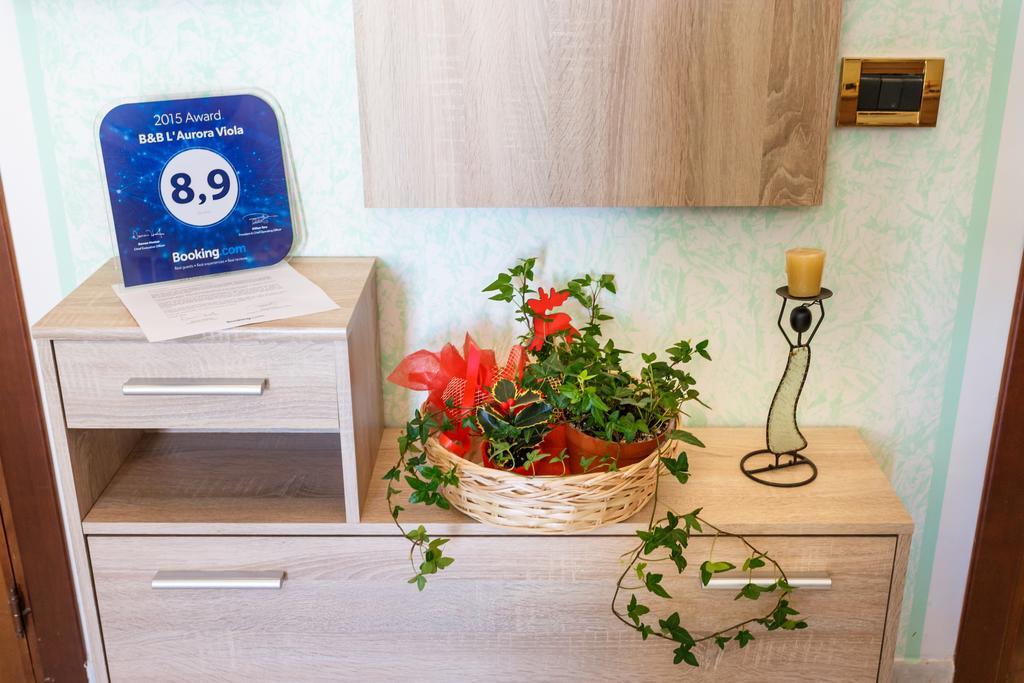 カルボーニア L'Aurora Viola Bed & Breakfast エクステリア 写真