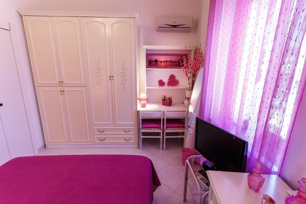 カルボーニア L'Aurora Viola Bed & Breakfast エクステリア 写真