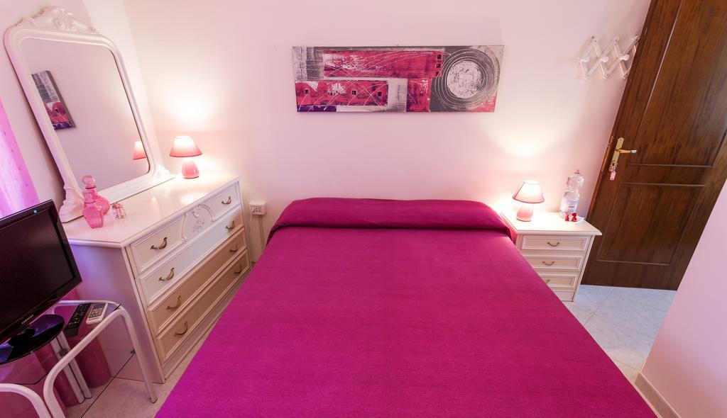 カルボーニア L'Aurora Viola Bed & Breakfast エクステリア 写真
