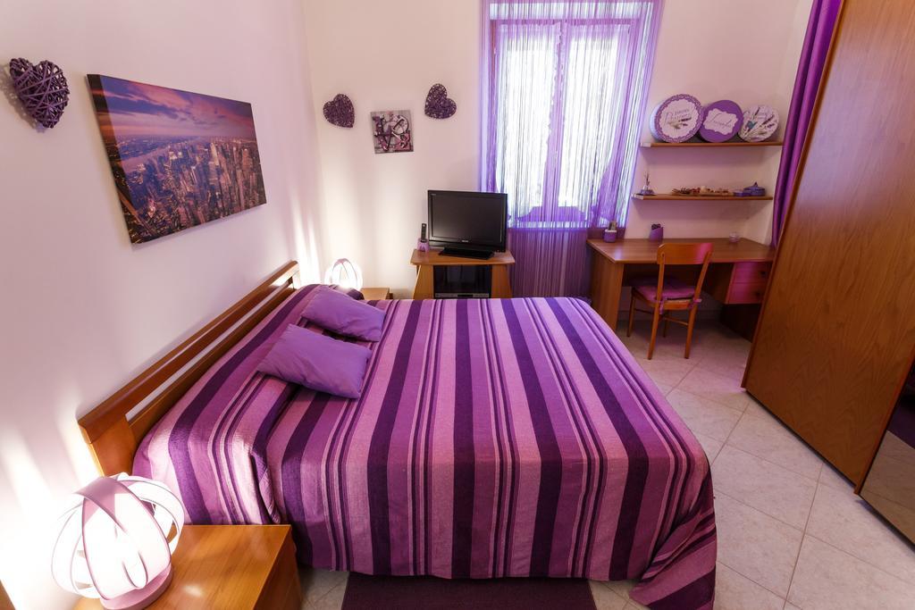 カルボーニア L'Aurora Viola Bed & Breakfast エクステリア 写真