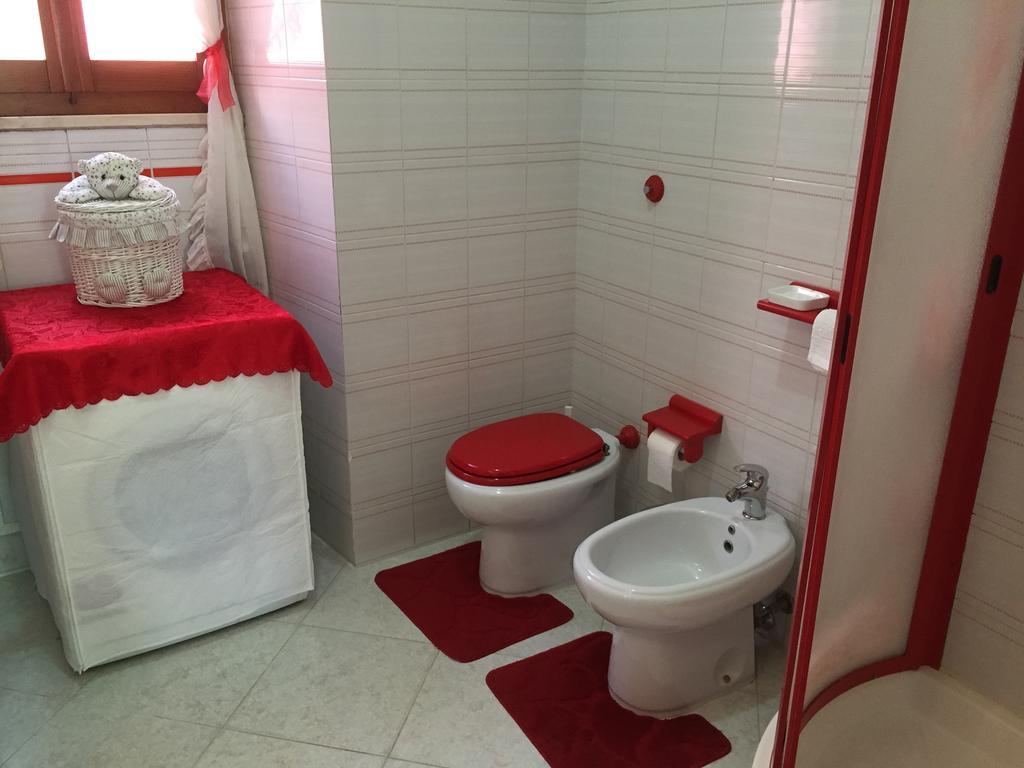 カルボーニア L'Aurora Viola Bed & Breakfast エクステリア 写真