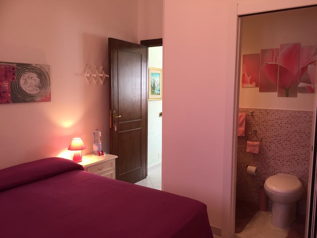カルボーニア L'Aurora Viola Bed & Breakfast エクステリア 写真